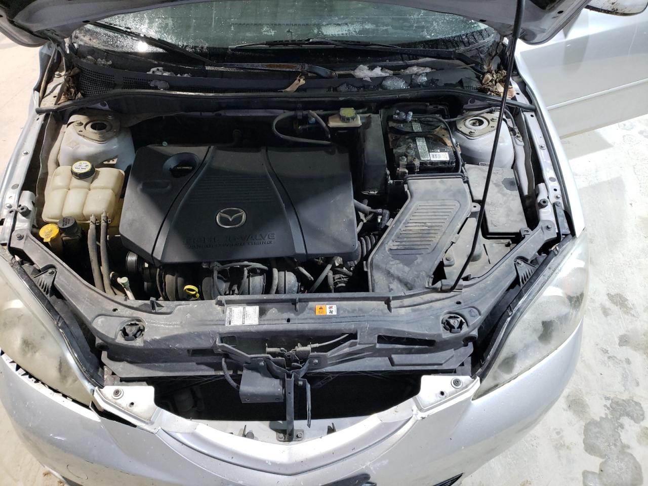 2004 Mazda 3 - Image 13
