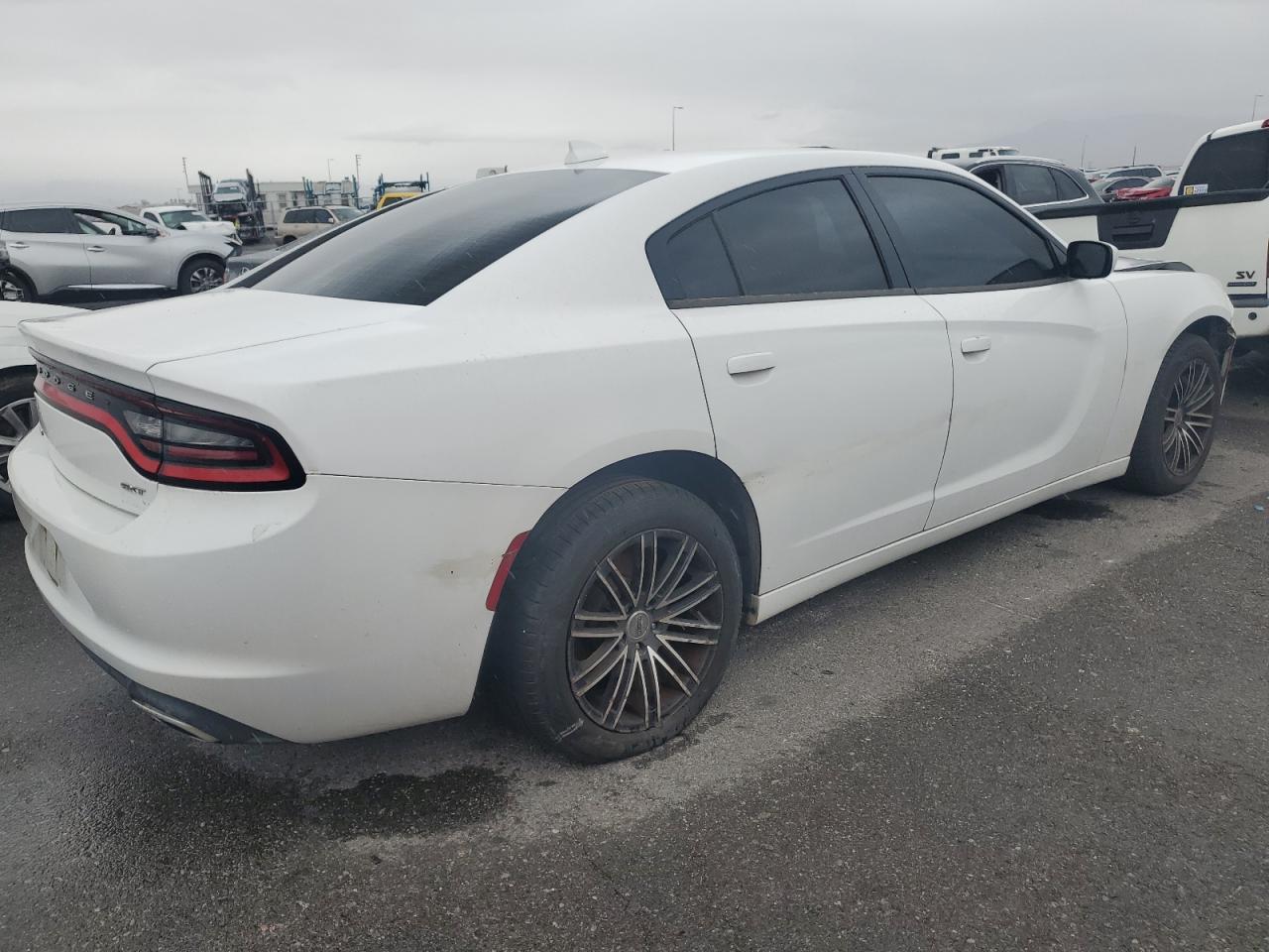 2017 Dodge Charger - Image 3