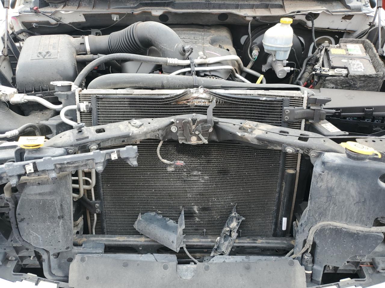 2014 RAM 1500 - Image 11