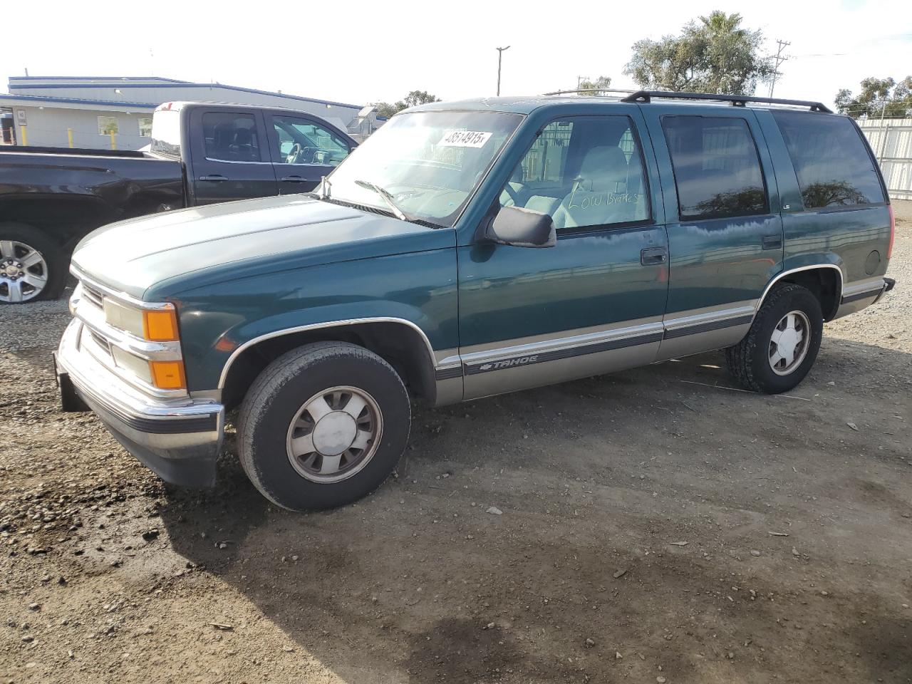 1999 Chevrolet Tahoe - Image 1