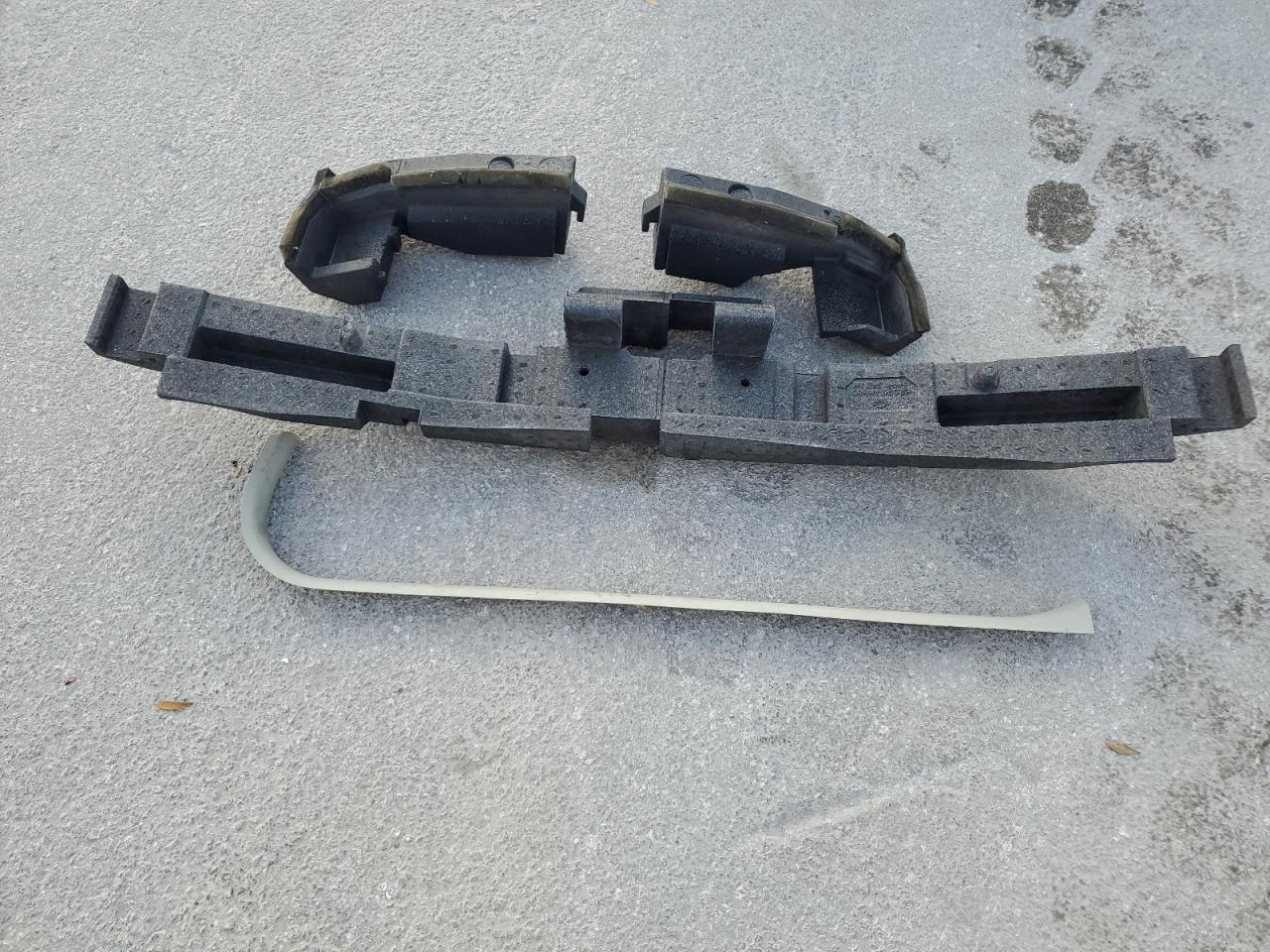 2004 Infiniti G - Image 12