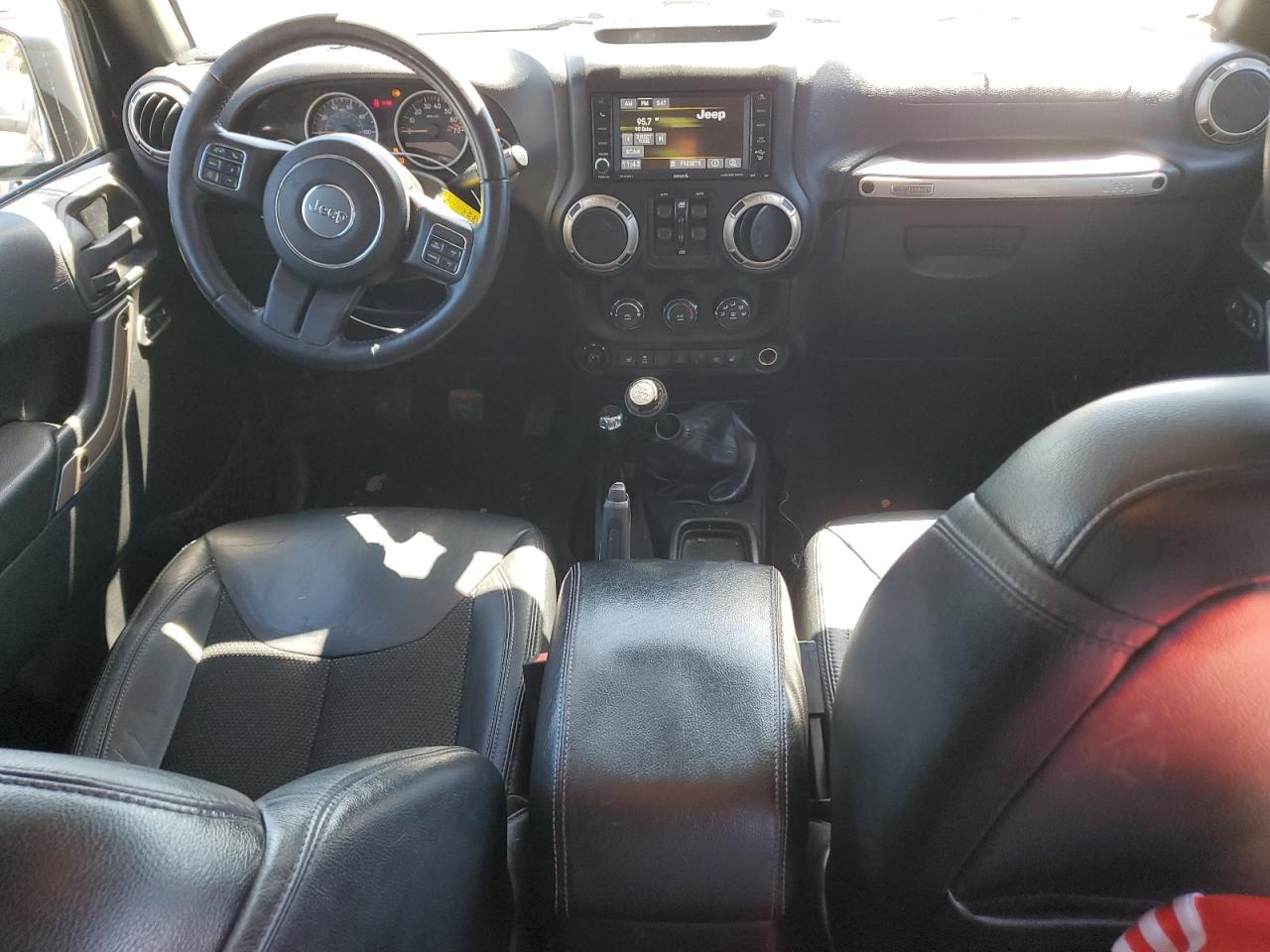 2016 Jeep Wrangler - Image 8