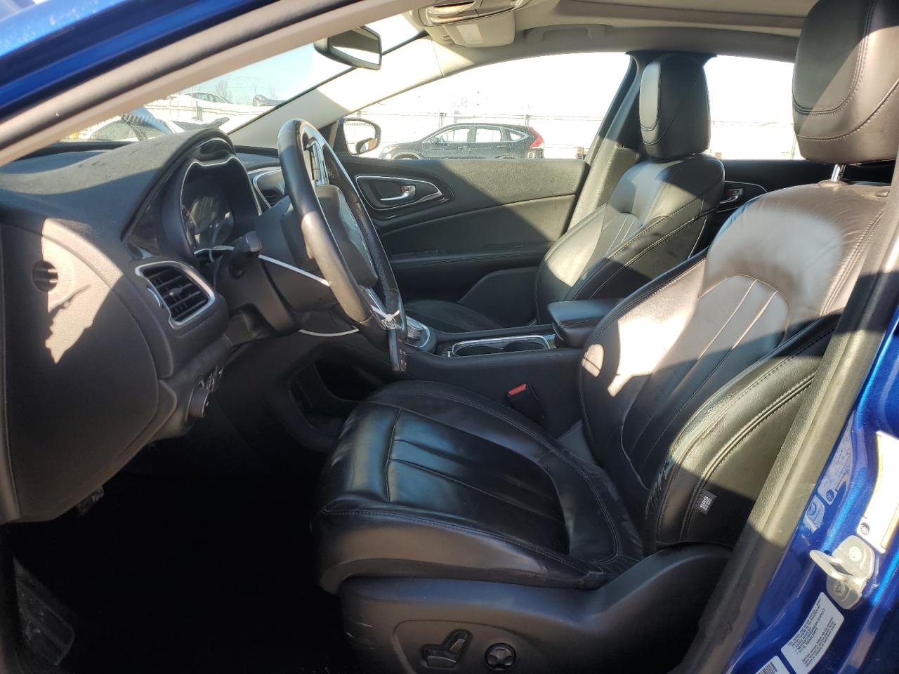 2015 Chrysler 200 - Image 7