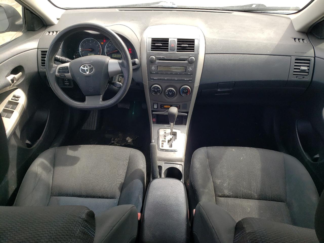 2011 Toyota Corolla - Image 8
