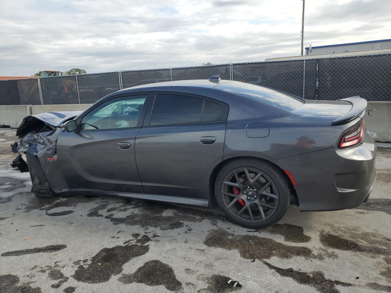 2018 Dodge Charger - Image 2