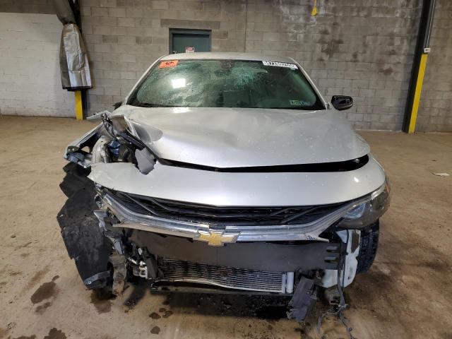  CHEVROLET MALIBU 2019 Srebrny