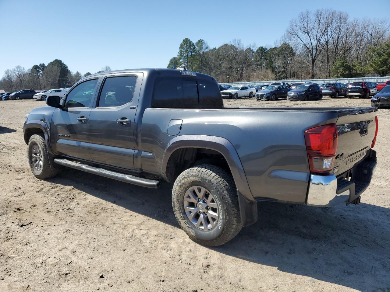 2019 Toyota Tacoma - Image 2
