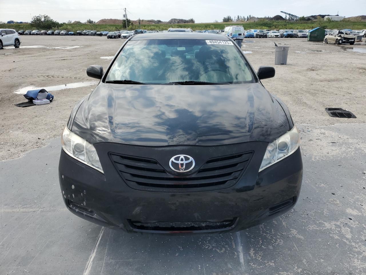 2009 Toyota Camry - Image 5