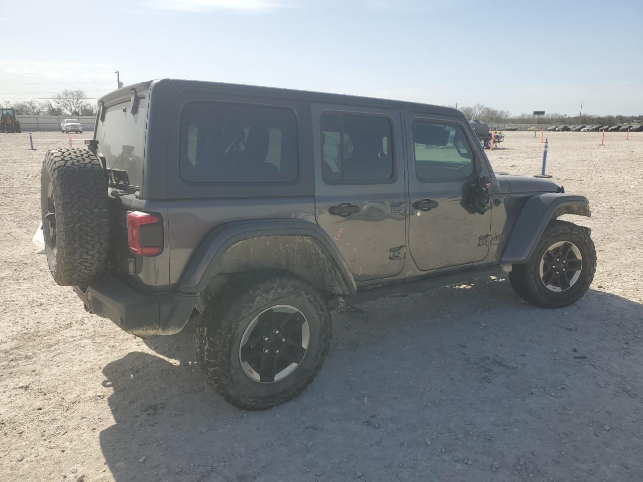 2018 Jeep Wrangler - Image 3