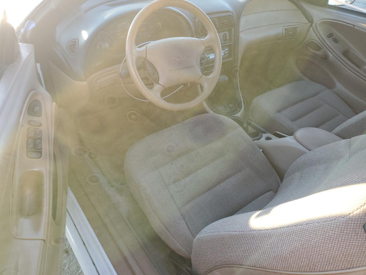 1998 Ford Mustang - Image 8
