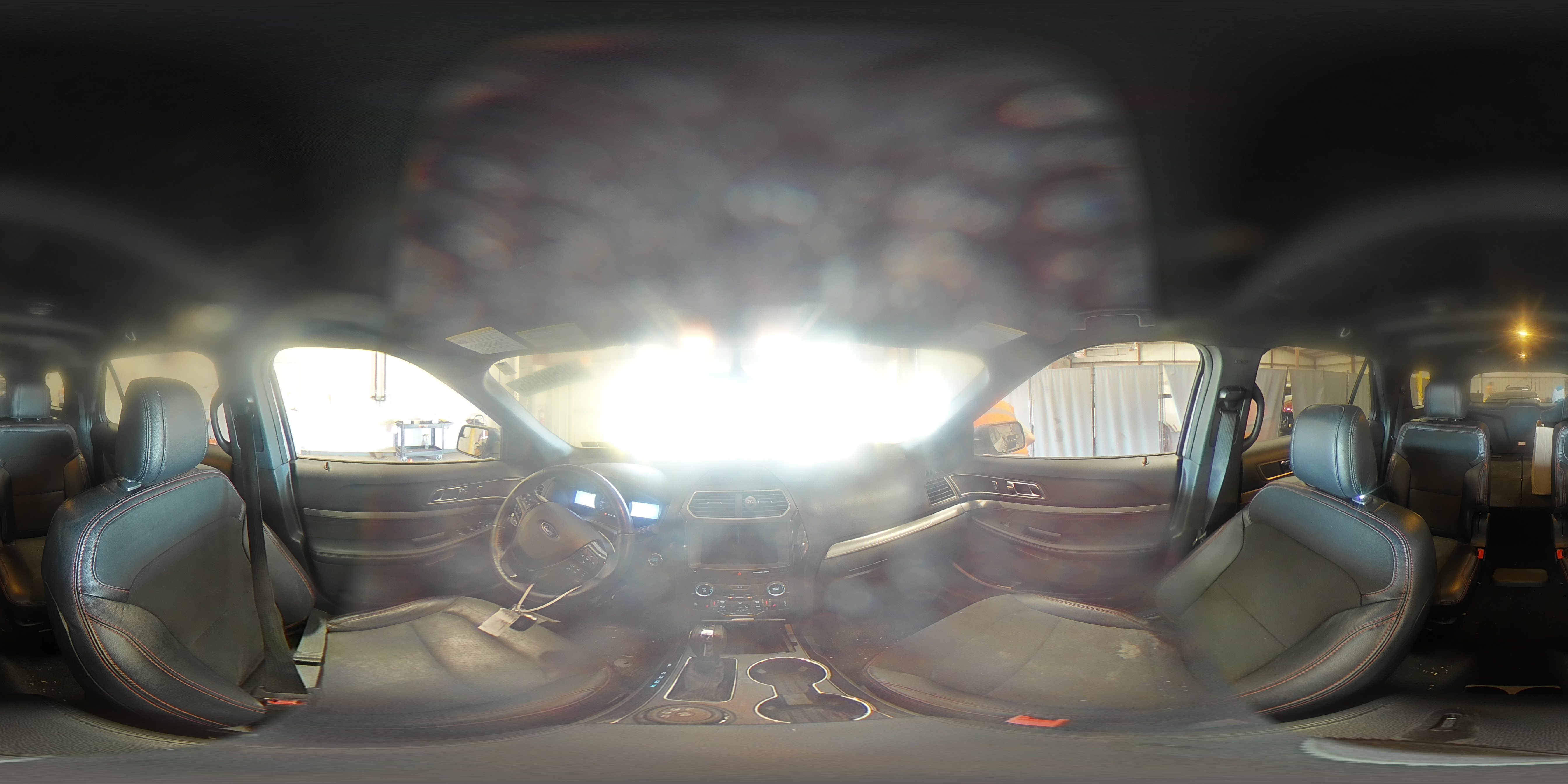 2018 Ford Explorer - Image 14