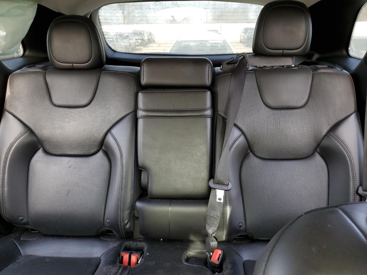 2019 Jeep Grand Cherokee - Image 10