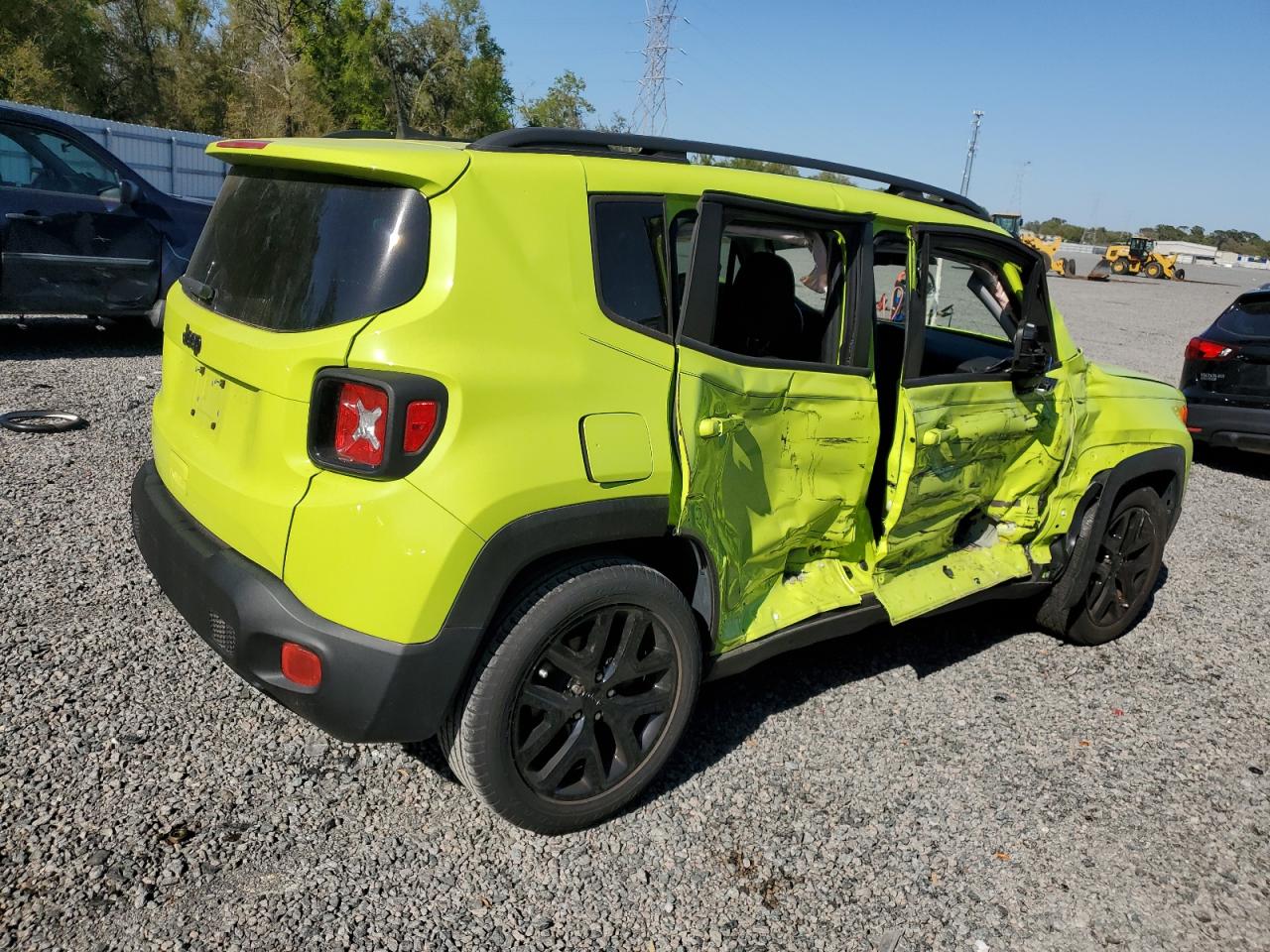 2018 Jeep Renegade - Image 3