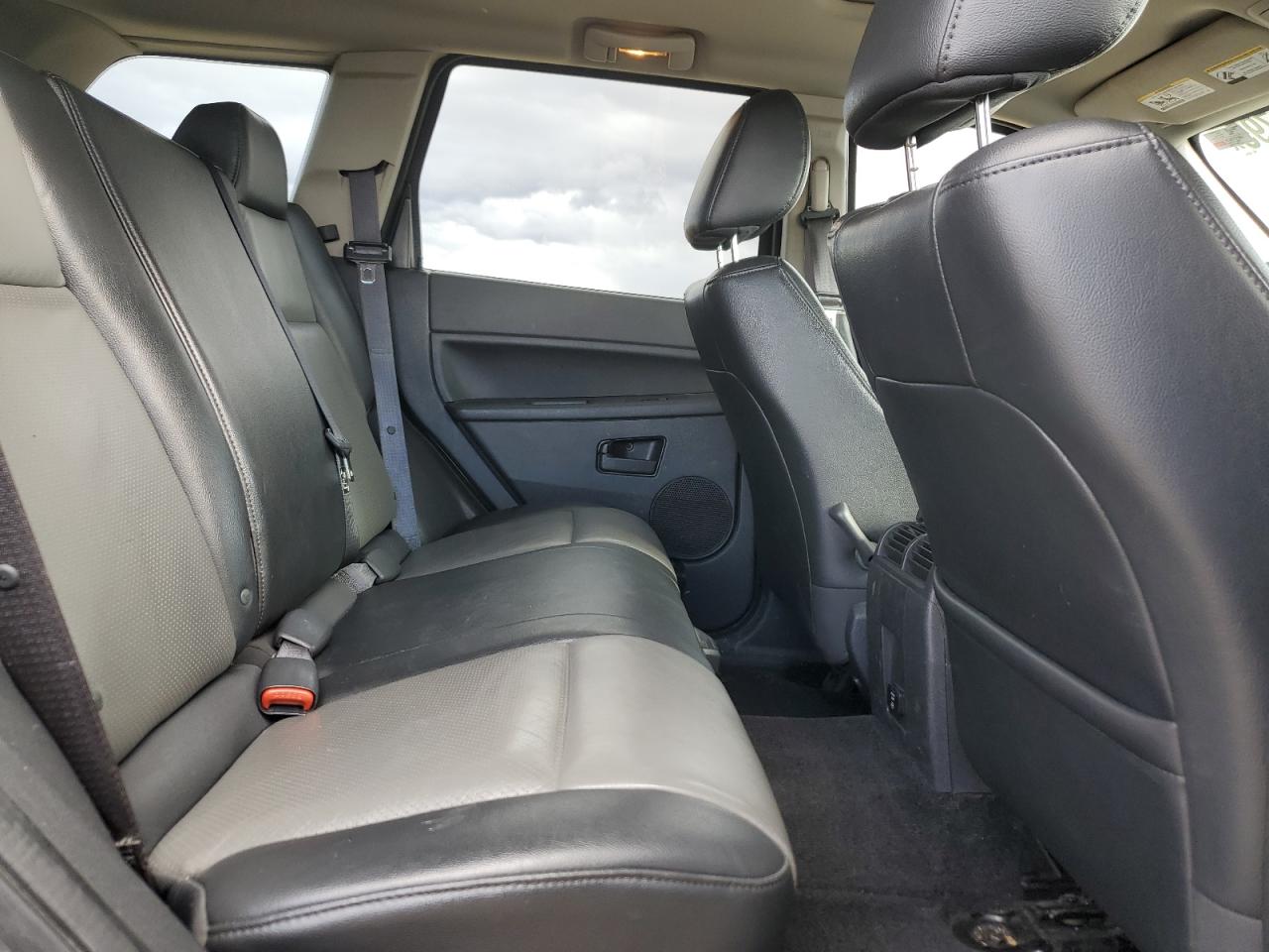 2008 Jeep Grand Cherokee Laredo VIN: 1J8GR48K58C142090 Lot: 48761795