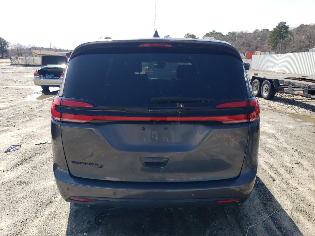 2021 Chrysler Pacifica - Image 6