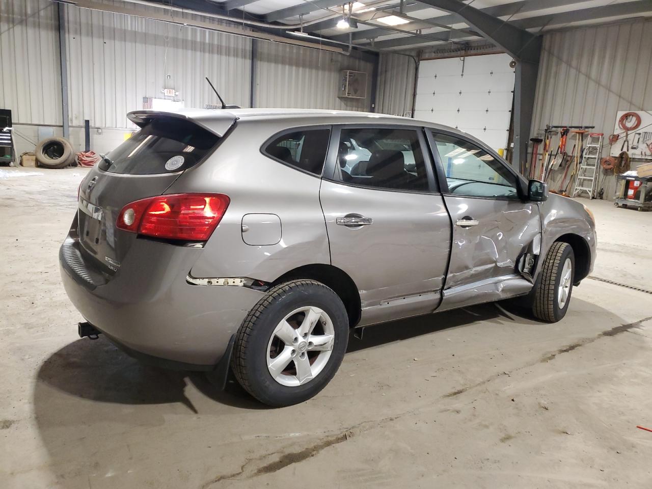 2013 Nissan Rogue - Image 3