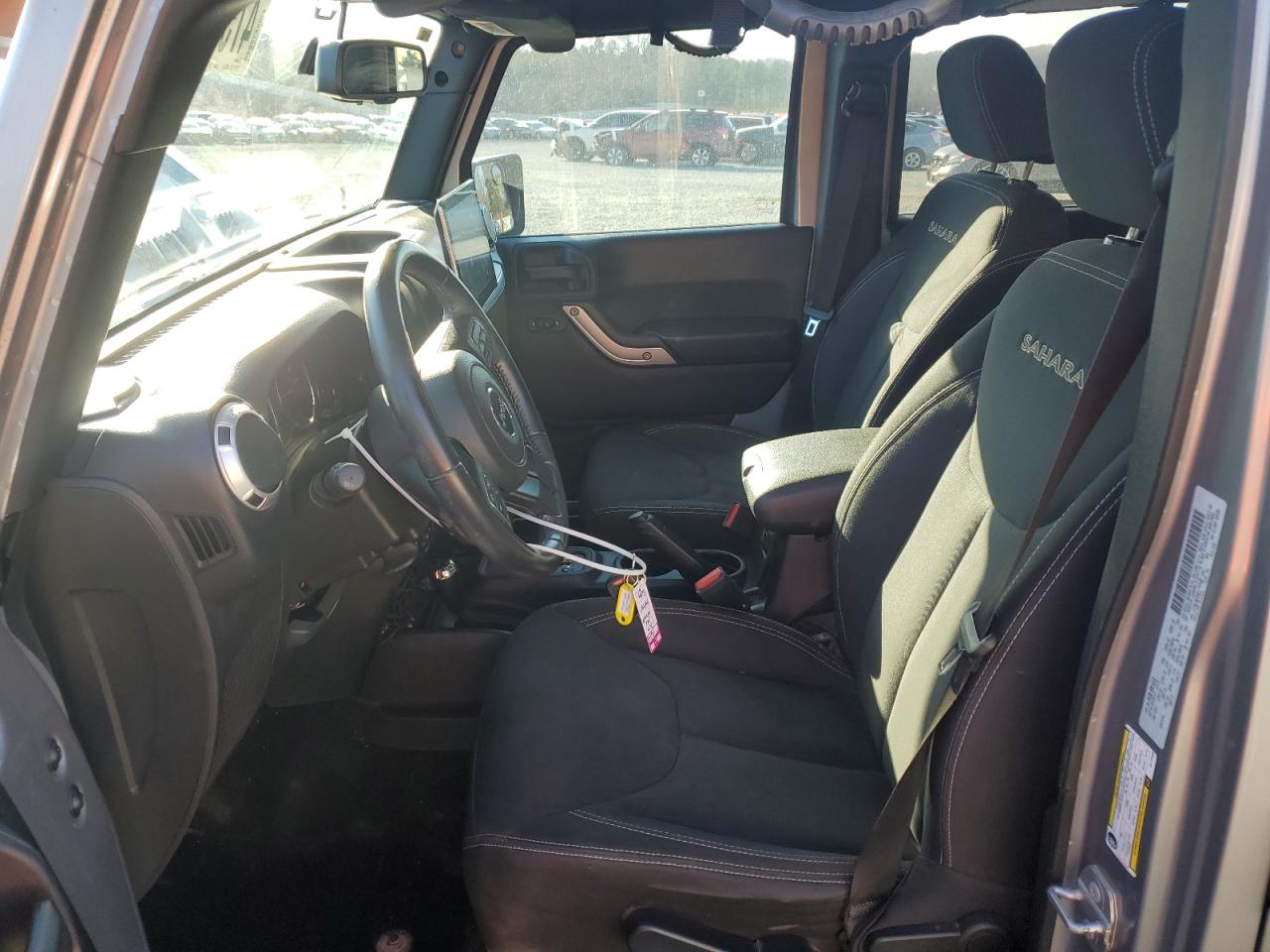 2016 Jeep Wrangler - Image 7