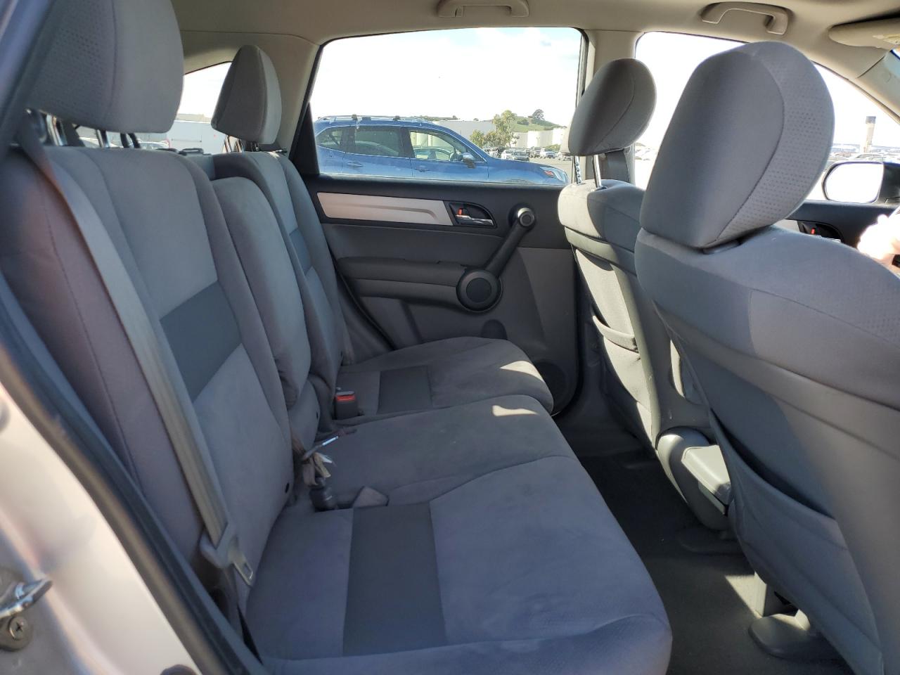 2010 Honda CR-V - Image 10