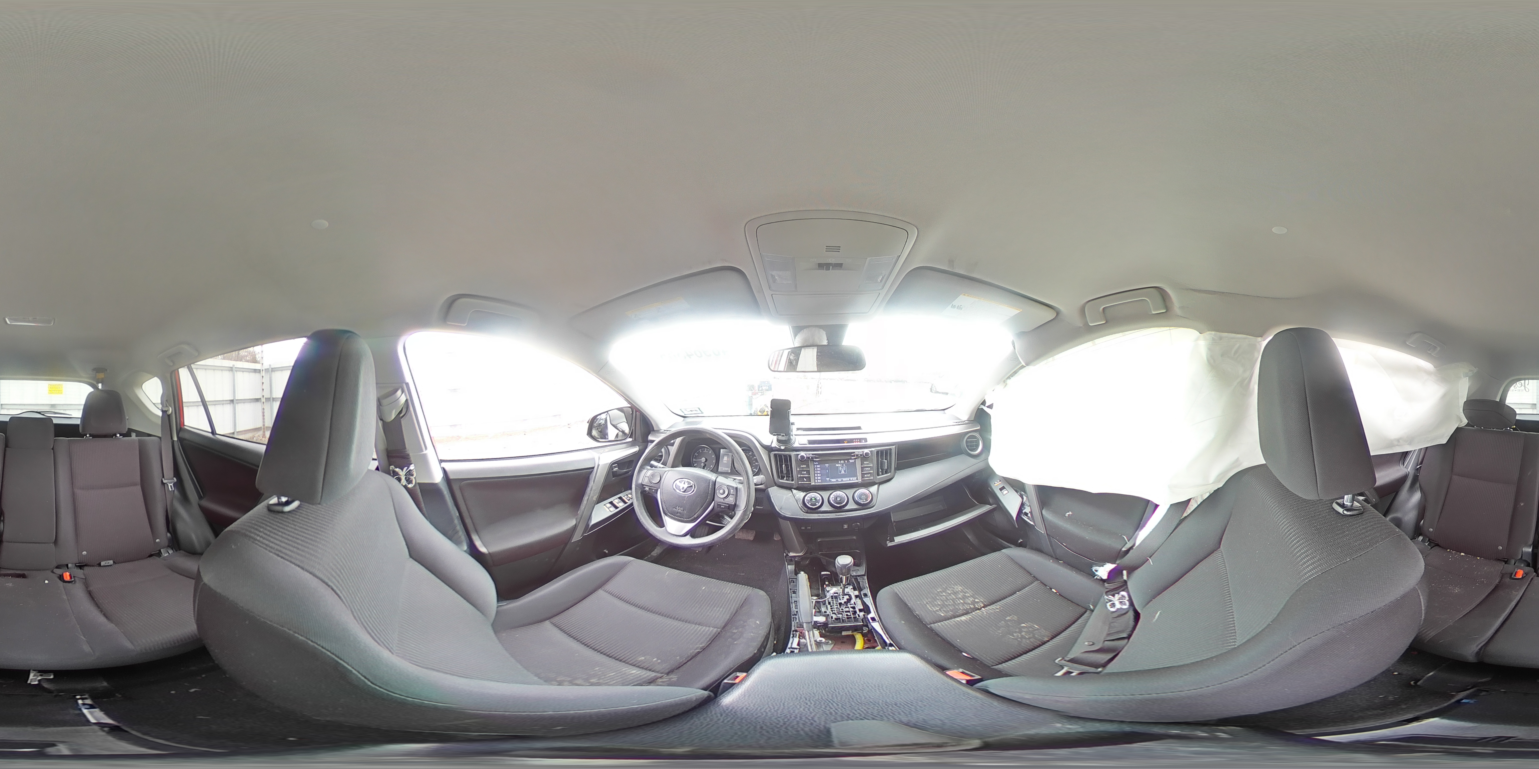 2017 Toyota RAV 4 - Image 14