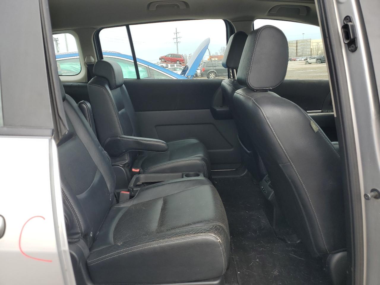 2009 Mazda 5 - Image 11