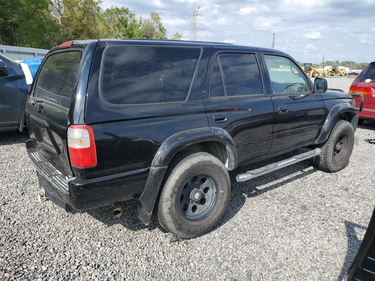 2000 Toyota 4Runner - Image 3