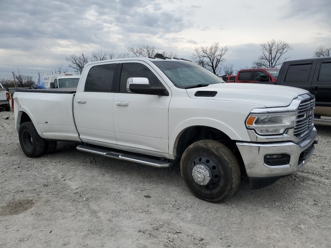 2019 RAM 3500 - Image 4