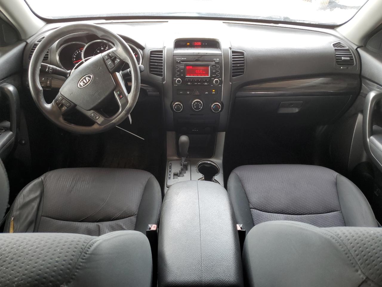 2012 Kia Sorento - Image 8