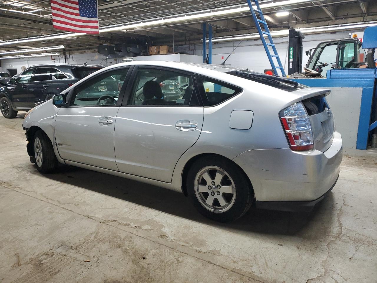2009 Toyota Prius - Image 2