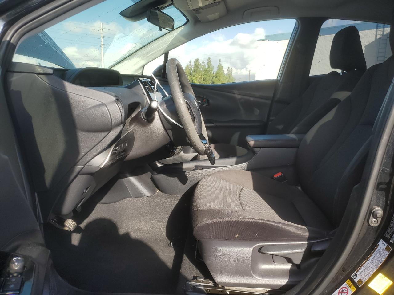 2020 Toyota Prius - Image 7