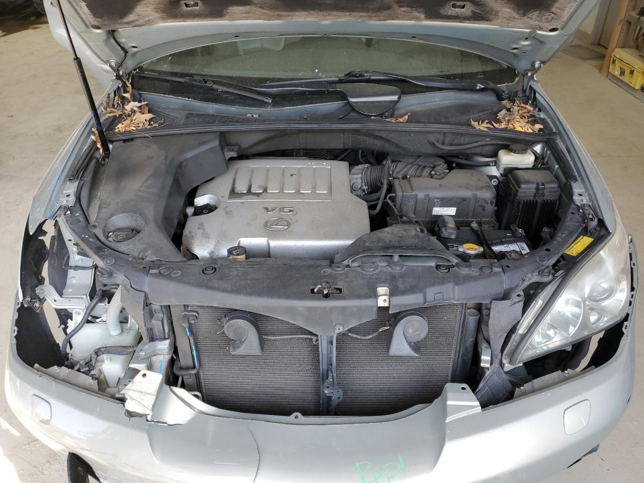 2009 Lexus RX - Image 12