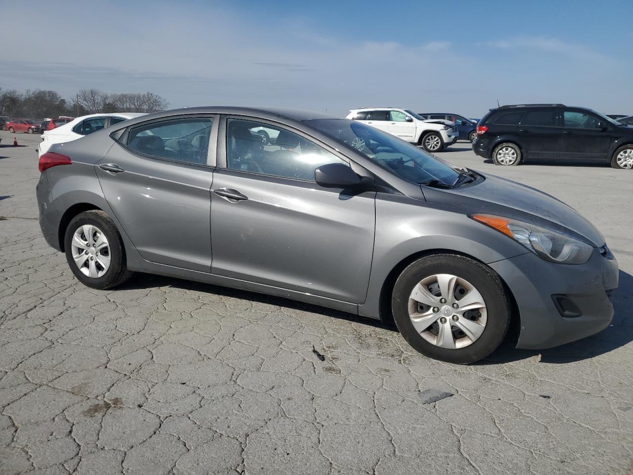 2012 Hyundai Elantra - Image 4