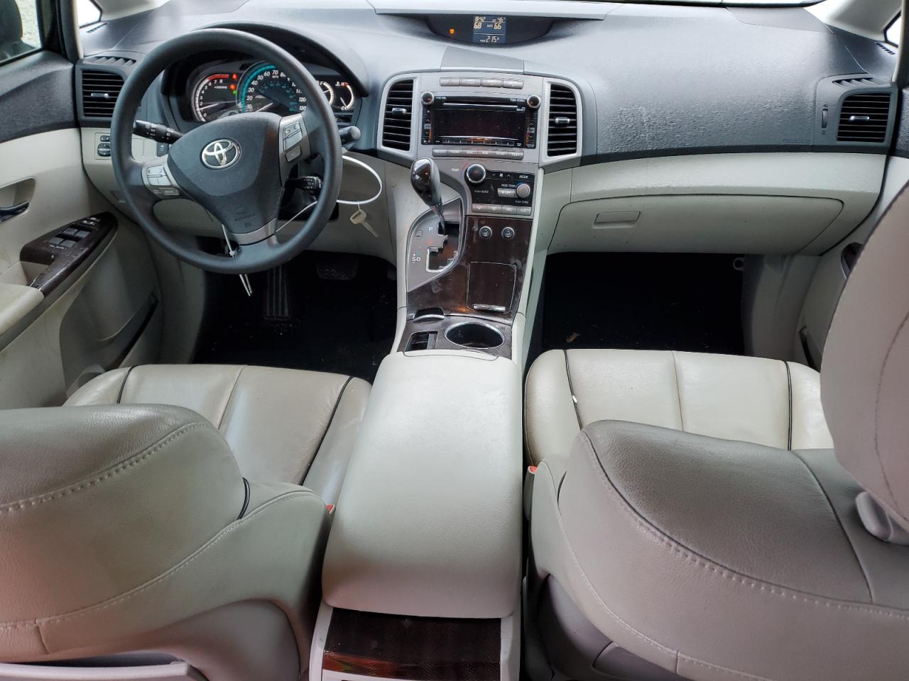 2010 Toyota Venza - Image 8