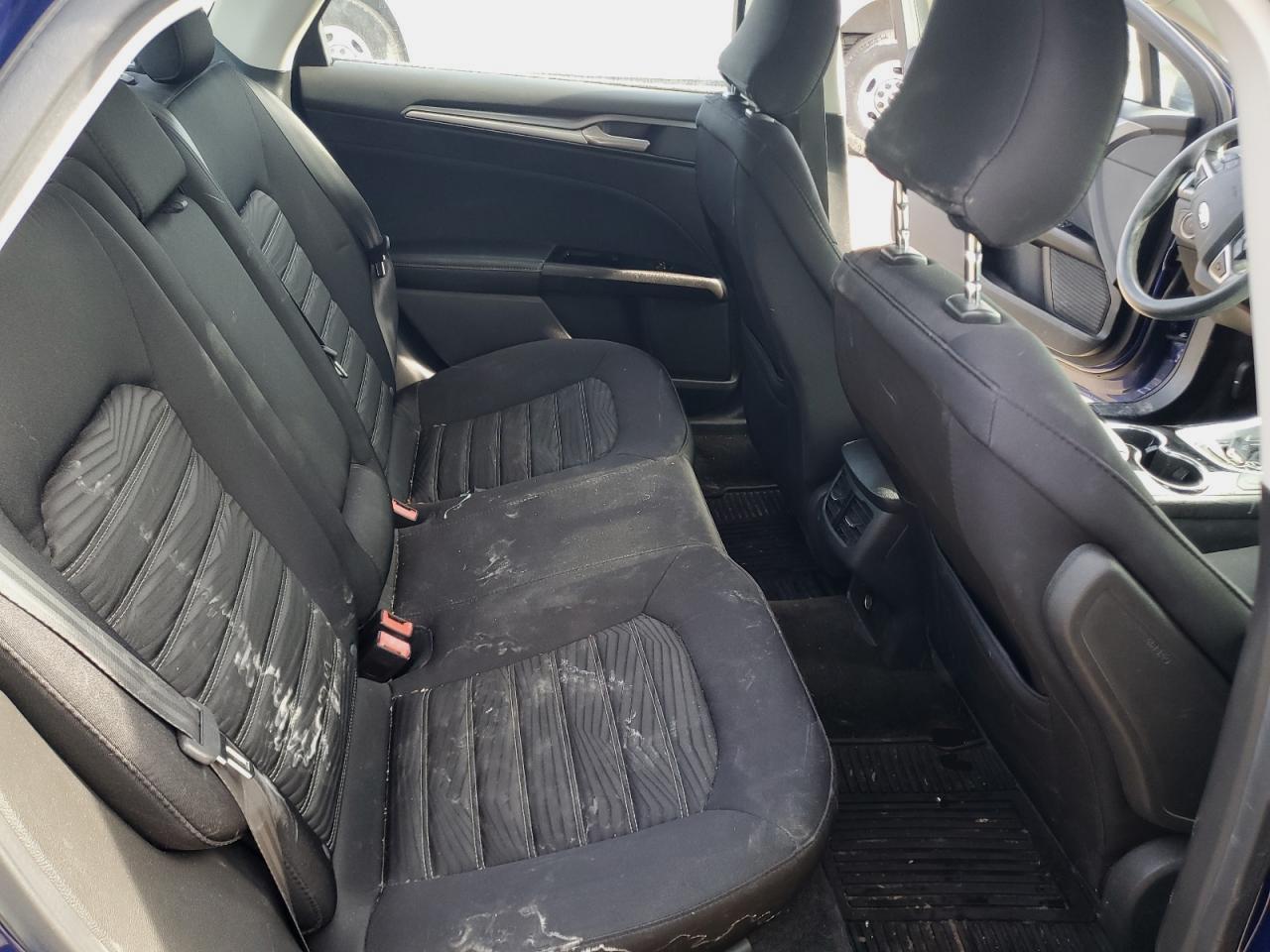 2016 Ford Fusion - Image 10