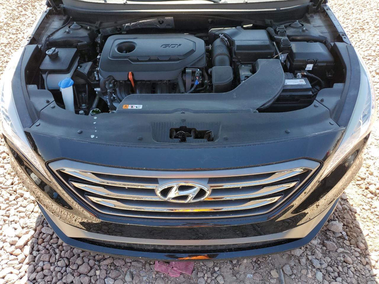 2017 Hyundai Sonata - Image 11