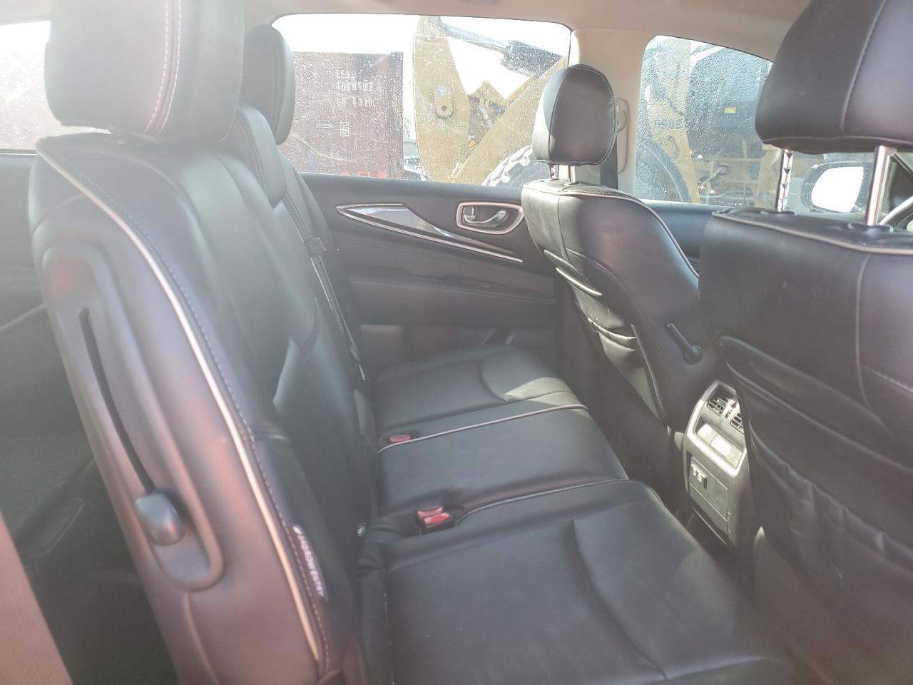 2020 Infiniti QX60 - Image 11