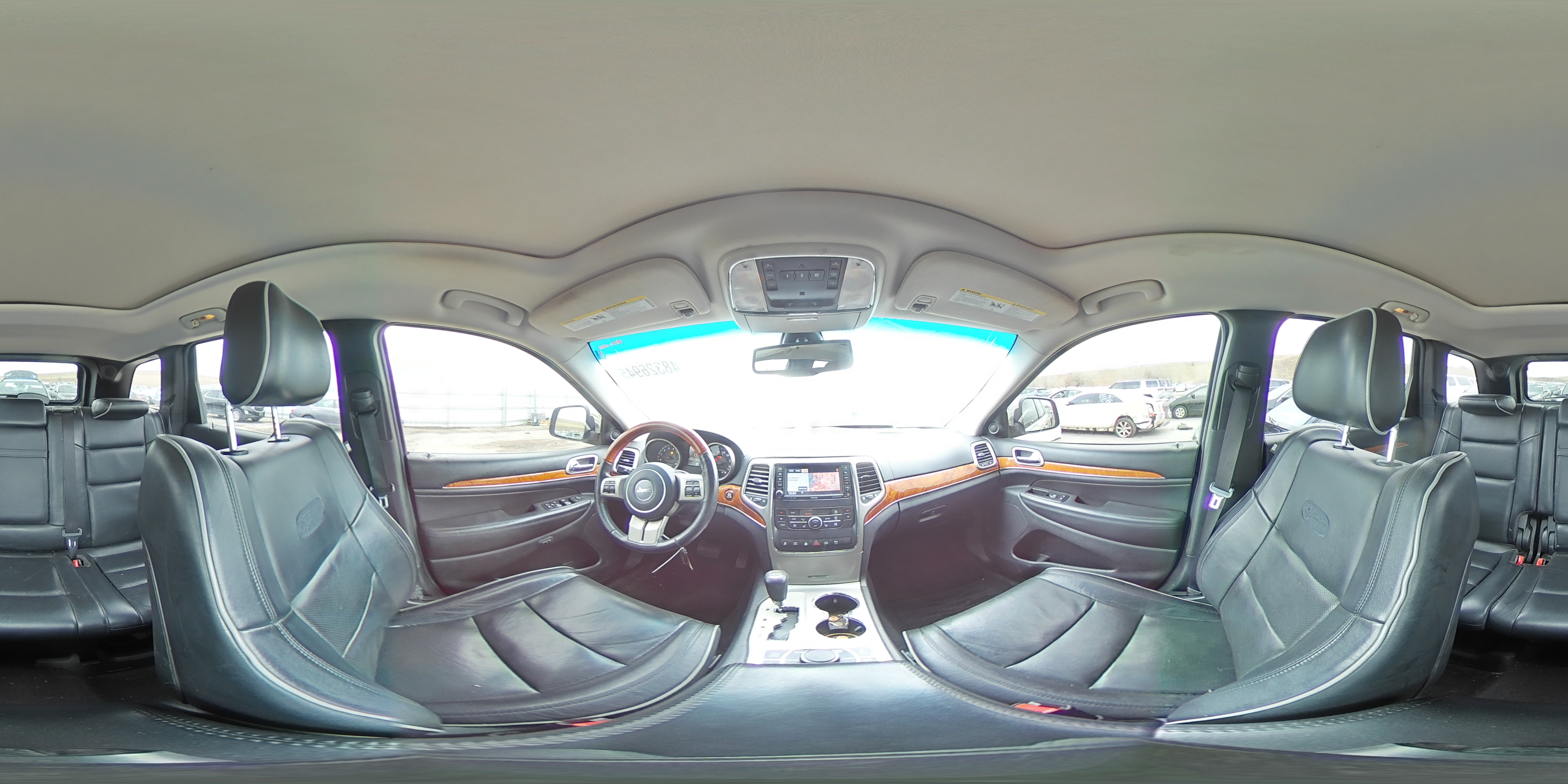 2011 Jeep Grand Cherokee - Image 14