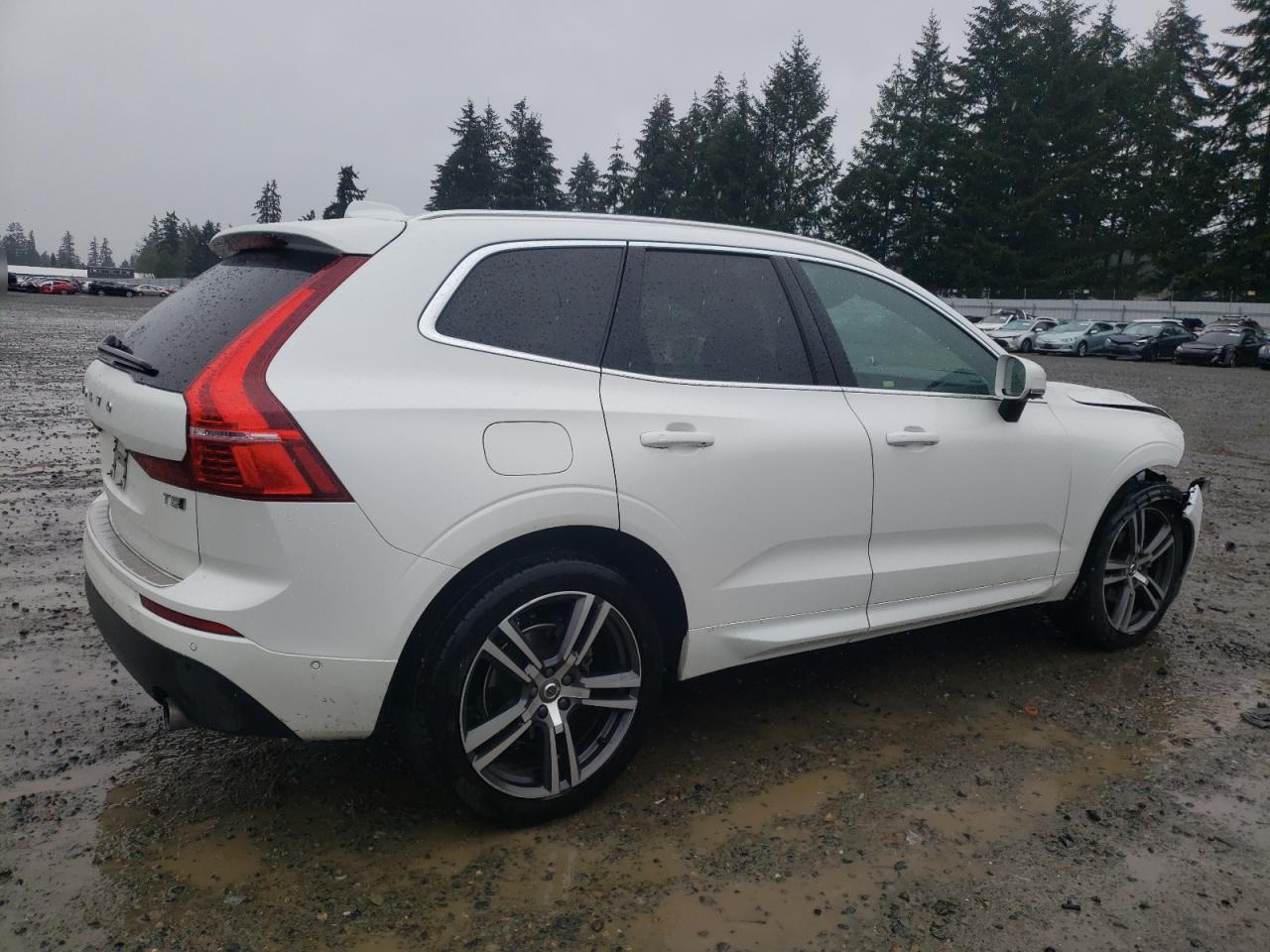 2018 Volvo XC60 - Image 3