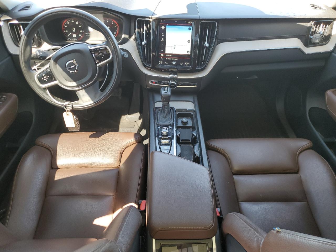 2018 Volvo XC60 - Image 8