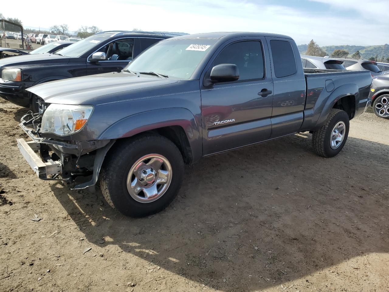 2011 Toyota Tacoma Access Cab იყიდება San Martin-ში, CA - Front End