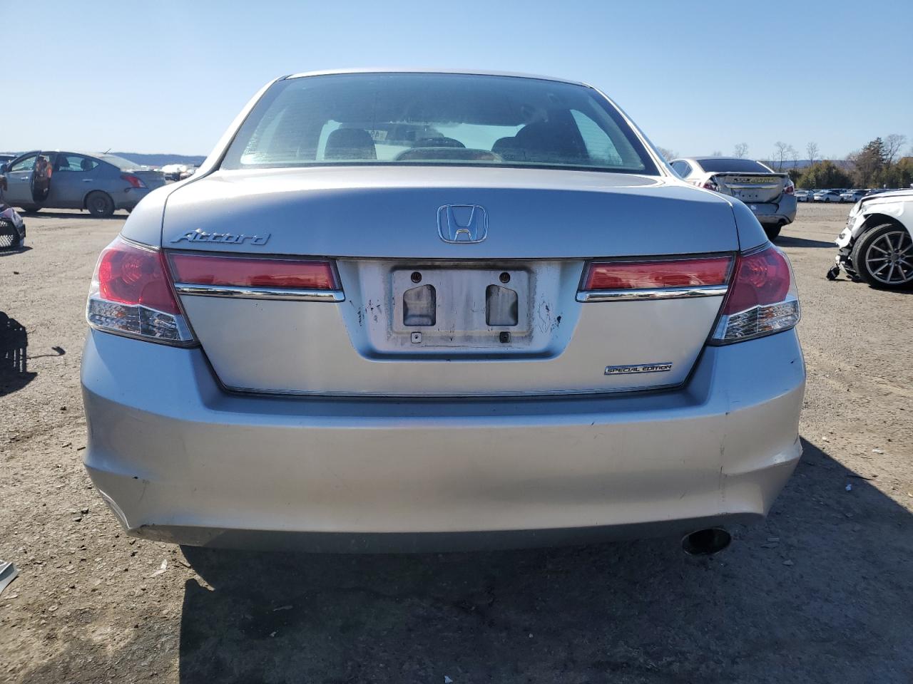 2011 Honda Accord - Image 6