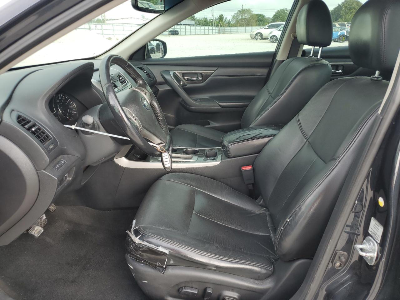 2014 Nissan Altima - Image 7