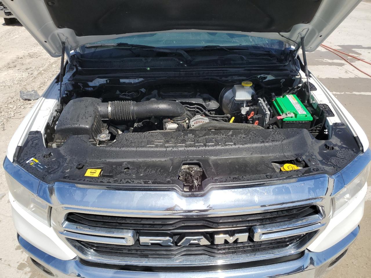 2021 RAM 1500 - Image 11