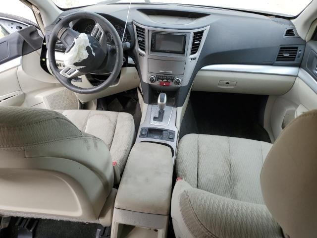  SUBARU OUTBACK 2012 Белы