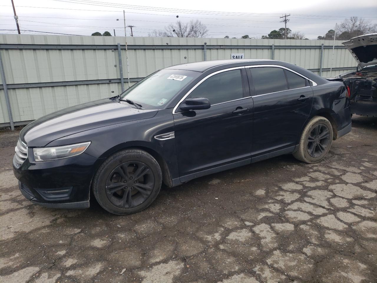 2014 Ford Taurus - Image 1