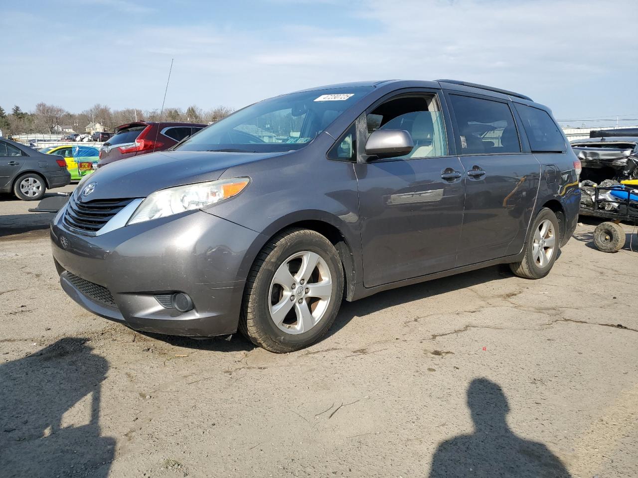2014 Toyota Sienna - Image 1