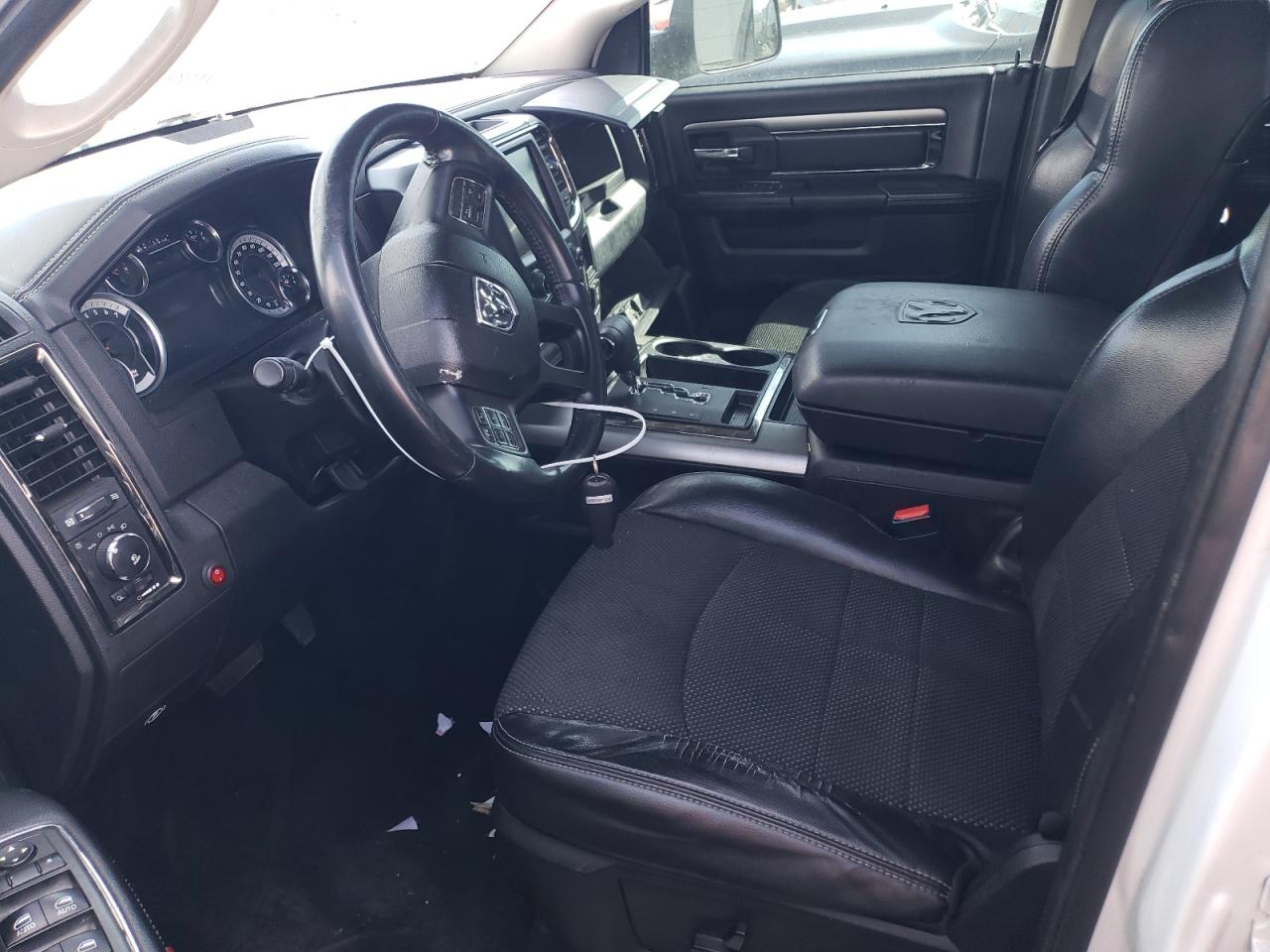 2013 RAM 1500 - Image 7