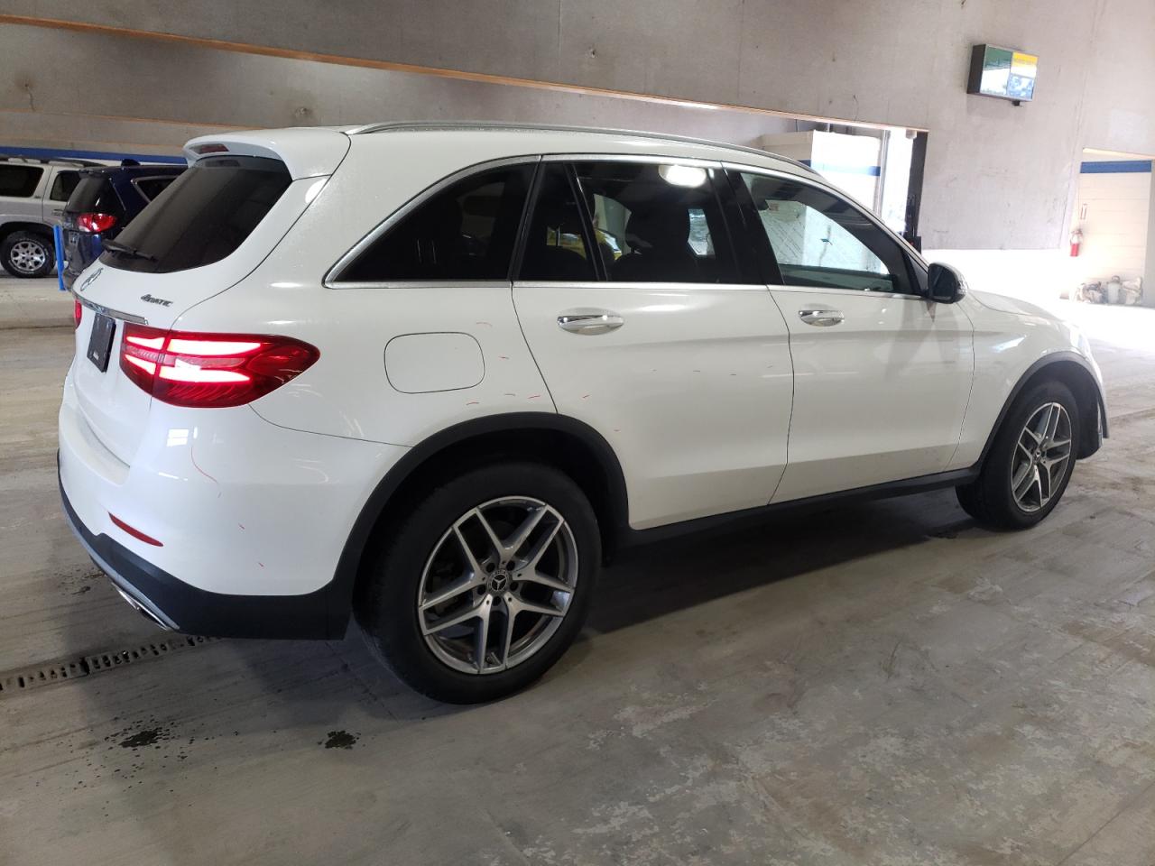 2019 Mercedes-Benz GLC - Image 3