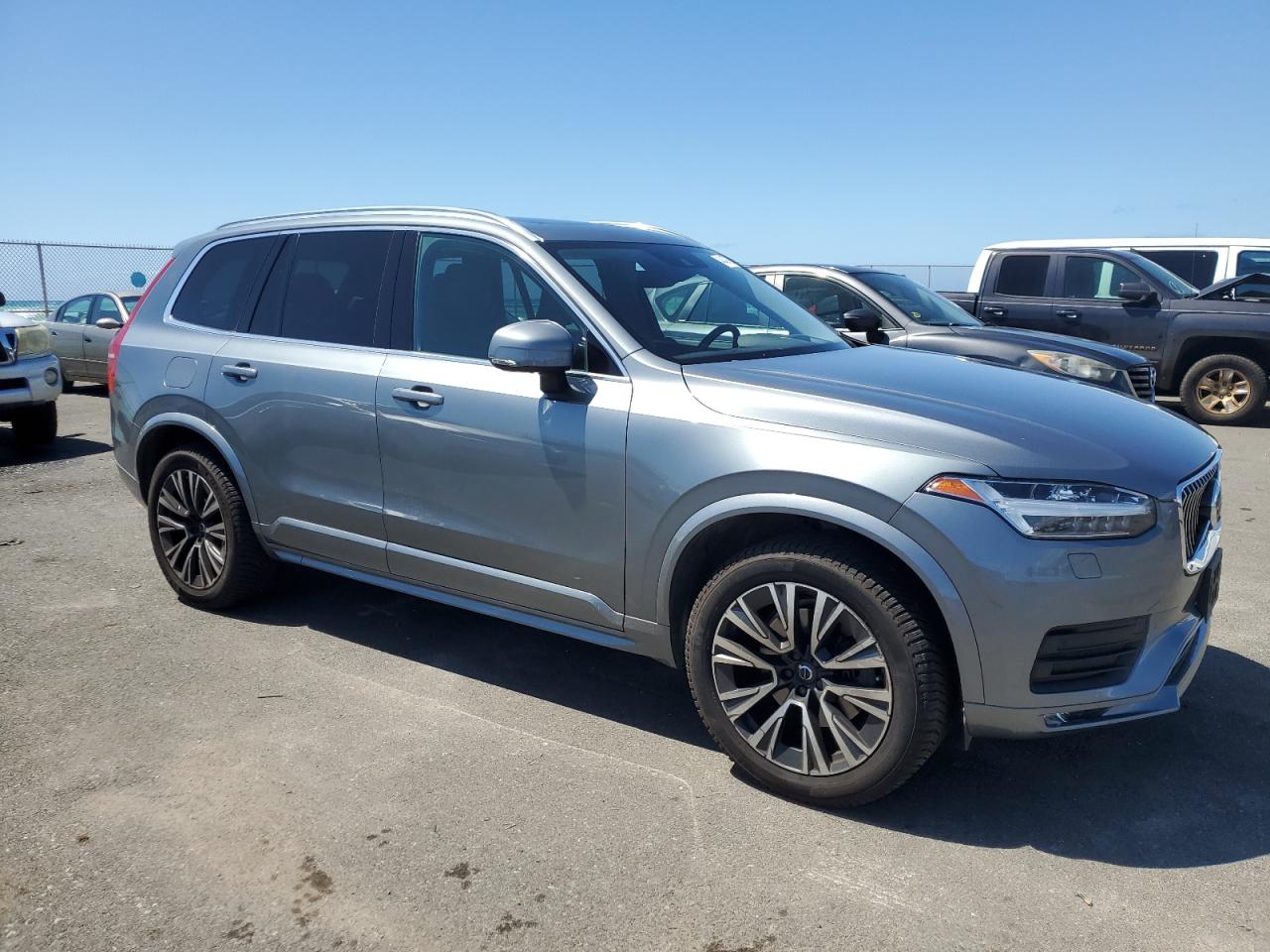 2020 Volvo XC90 - Image 4