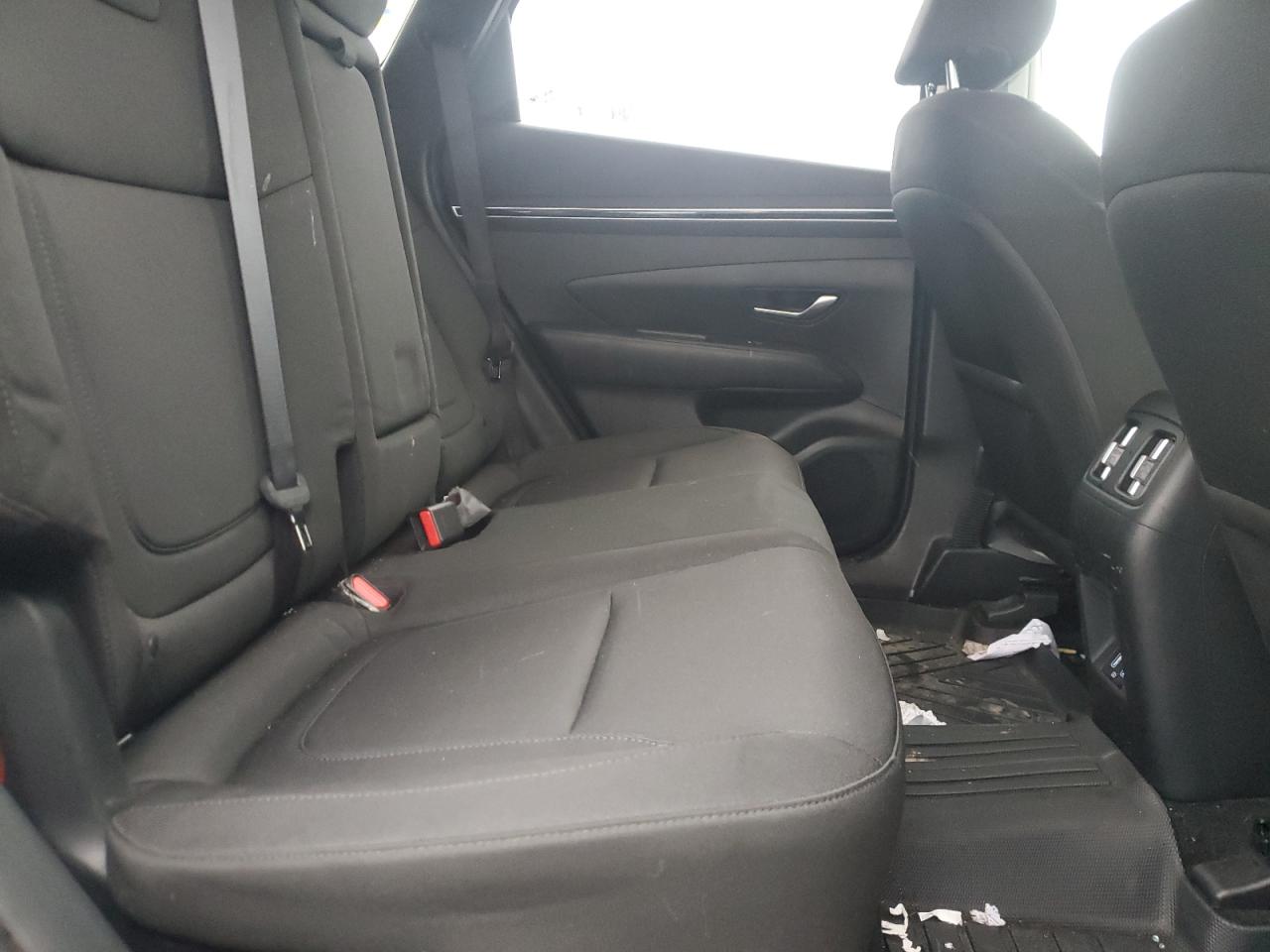 2022 Hyundai Tucson - Image 11