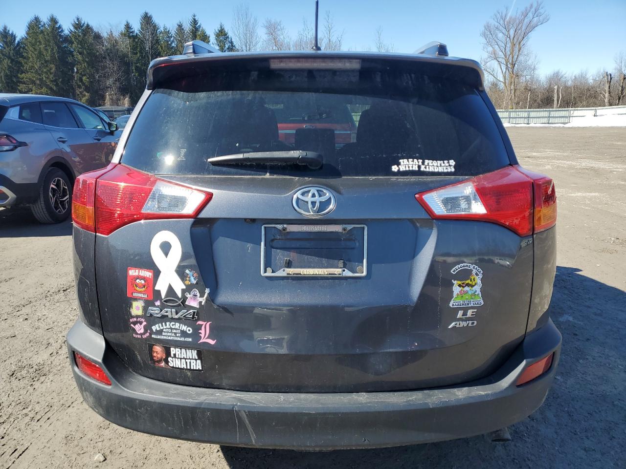 2015 Toyota RAV 4 - Image 6